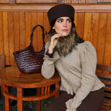 Cuello Trebic Marrón