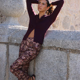 Pantalón Klokery Damask Burdeos